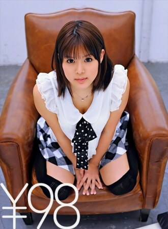 Tsukasa Aoi 的作品价格合理！性和清洁口交。将它插入背部并戳完全暴露的 mako 直到它碰到背部。吹拉拉的鸡婆骑在背上，互相摇晃臀部。以传教士姿势用坚硬的公鸡用枪刺穿后吸到最后一滴的清洁口交 葵司