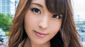 从朋友家走出来的29岁老婆