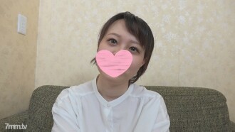 身高152cm的嬌小身軀，卻有著壓倒性的美巨乳和整潔的外貌，與整潔的外貌相反，出汗的時候感覺不安。 !!