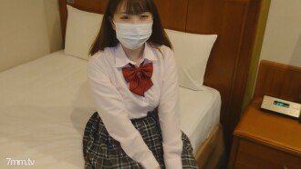 【個人拍攝】和姐姐的朋友又生病了！保持語氣，穿上燈籠褲，用衣服蝕刻做陰道射精！