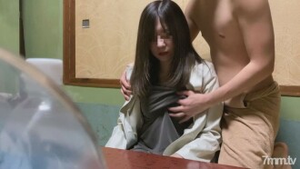 限時2天【個人】從角色回家路上的妻子因欠債在客棧陰道射精。