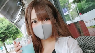 第一槍！ ！！數量有限！ [未經審查] 在東京街頭呼叫在受歡迎的廚房車上工作的招牌gal並在裡面兩次！ ！！ （專題片）