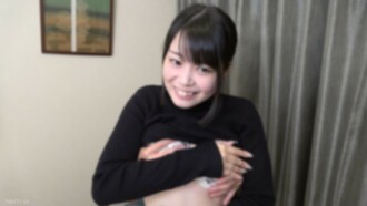 東京井川音樂學院的學生。上流家庭的小姐，老男人性慾的囚犯……她還在射精！第一本奇葩故事特別解說書帶音樂【二年級25分鐘響鈴】