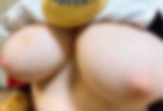 *國寶Cosplay【天然Icup層】社交遊戲原〇九條〇響醬。多個 3P 乳交。看來對處女男來說刺激太強烈了。