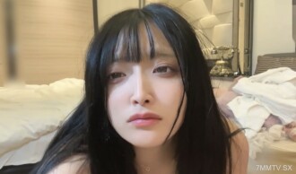 在地上！清澈且良好的膠水。最後，這本書是微笑著寫的「入間齋子」【這裡】