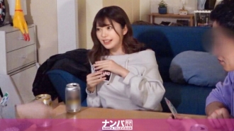 在南帕百战大师的枪房里，一位学长在一场赌“脱衣”194的纸牌游戏中睡著了。当我无法忍受这种诱惑，伸出可怕的手时，我的学姐也被激励了 w 在学姐的房间里，女人的喘息声和令人不快的pakopako声音回荡著，我摇了摇我学姐的腰。我流汗了）