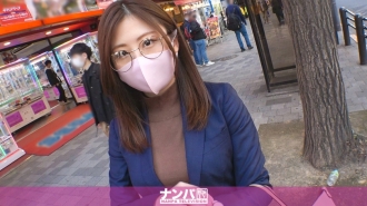 认真的南帕，第一枪。第1748章 接一个累得通宵工作的姐姐！ Yaeba很可爱，我的胸部被挤压，所以当我邀请他到酒店并让他喝醉时...... Muchipuri的屁股超级色情！不要错过后面和睡觉的场景！ ！！