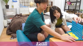 在经验丰富的把妹达人的性爱房间里，我们偷偷拍摄了她的性爱335 把身材高大、小脸、模特儿身材的妹子带回家！我的体质很敏感，即使说“不好意思”也会立刻射精！我以最大的敏感度一遍又一遍地疯狂！