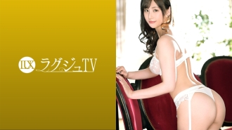 Luxury TV 1516 穿著大人的美丽而平静的气氛，每周3次saffle和6次手淫满足性欲的大胆一面的护士出现了！第一次在镜头前露出纤细美体，一心一意吞食鸡巴重复精液！