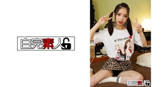 与喜欢性的娇小女孩发生性关系有时会来玩