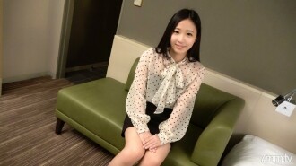 [第一枪] [保育员的背部兼职] [我喜欢性爱..] 一个拥有强大性欲的可爱微笑的保育员在她的阴道里感觉到一个悲伤的声音和一个大公鸡。网上AV应用→AV体验拍摄1155