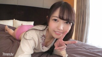 【第一枪】【容易被淋湿】【白皙的女大学生】一身雪白的身体，点燃了前进的快感。活跃女大学生气喘吁吁忘记微笑..申请业馀，第一次AV拍摄151