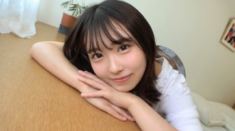 【美少女x微笑x害羞=最强】纯真极简美少女JD第一次与男友以外的人做爱！微笑是尴尬的表现吗？当我把我的鸡巴插入她体内时，她开始发出大声的呻吟声，这是你无法从她最小的身体中想像出来的… 【初拍】AV线上申请→AV体验拍摄2094