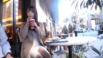 “当我想像自己出现在AV中时，我实际上申请了......（笑）”在东京工作的护士出现了！热爱 AV 和口交暨的护士！ 【初拍】AV线上申请→AV体验拍摄2144