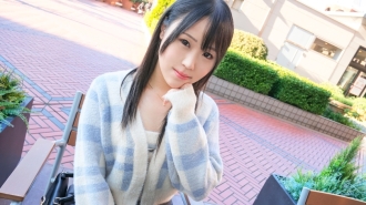 【天真中的天真】隔著萤幕都能感受到紧张感的访谈。但一旦性爱开始，皮肤白皙的 Z 世代美女就无法抗拒这种快感，享受一段时间以来第一次性爱的融化感觉。 “第一次有这么好的感觉。好像已经结束了（笑）” 外表是娃娃脸，内心却是个变态。在这里你只能看到她阴沉淫荡的样子，虽然害羞，却很享受其中的快感！ 【初拍】AV线上申请→AV体验拍摄2161