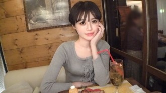 我想让你告诉我各种调皮的事情♪ 与她孩子气的外表相反，她是一个害羞的女孩，比你想像的还要闷闷不乐和调皮！身材高挑的八头美女，双腿修长。差距太色情的色情天才来了！ ！ 【初拍】AV线上申请→AV体验拍摄2168