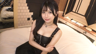 颜值最强的超可爱现役偶像登场！以为是盐相容的，其实只是为了保护偶像的人品而已！一旦开始，她边射边哭！ ！她吸鸡鸡的时候绝对比拿著麦克风的时候更可爱！立志成为AV世界的中心！ 【初拍】AV线上申请→AV体验拍摄2232